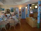 inn the tropics cairns budget accommodation