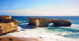 London Bridge on the Great Ocean Road