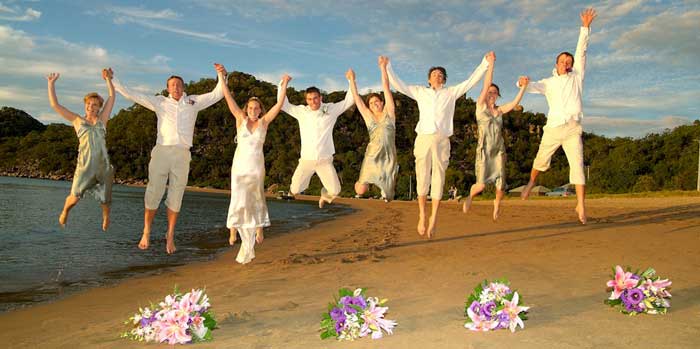 get married on magnetic island