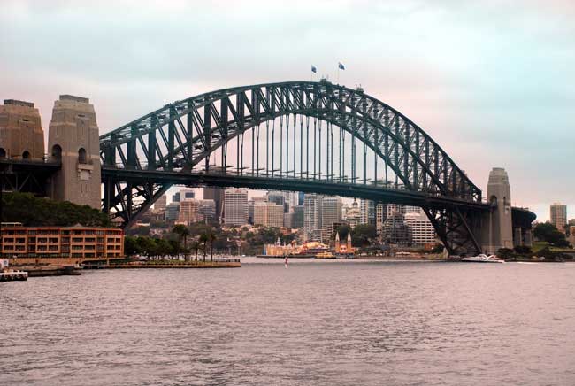 sydney harbour bridge