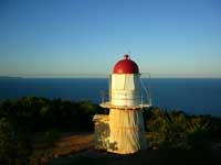 Click to enlarge, lighthouse at Grassy Hill lookout, Cooktown